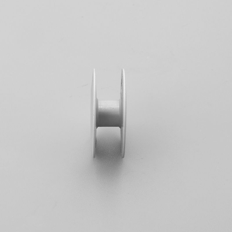 Large double-needle shuttle core sewing accessories, high-quality metal shuttle core/flat sewing shuttle core/iron shuttle core/flat sewing machine with holes, iron shuttle core Item Picture