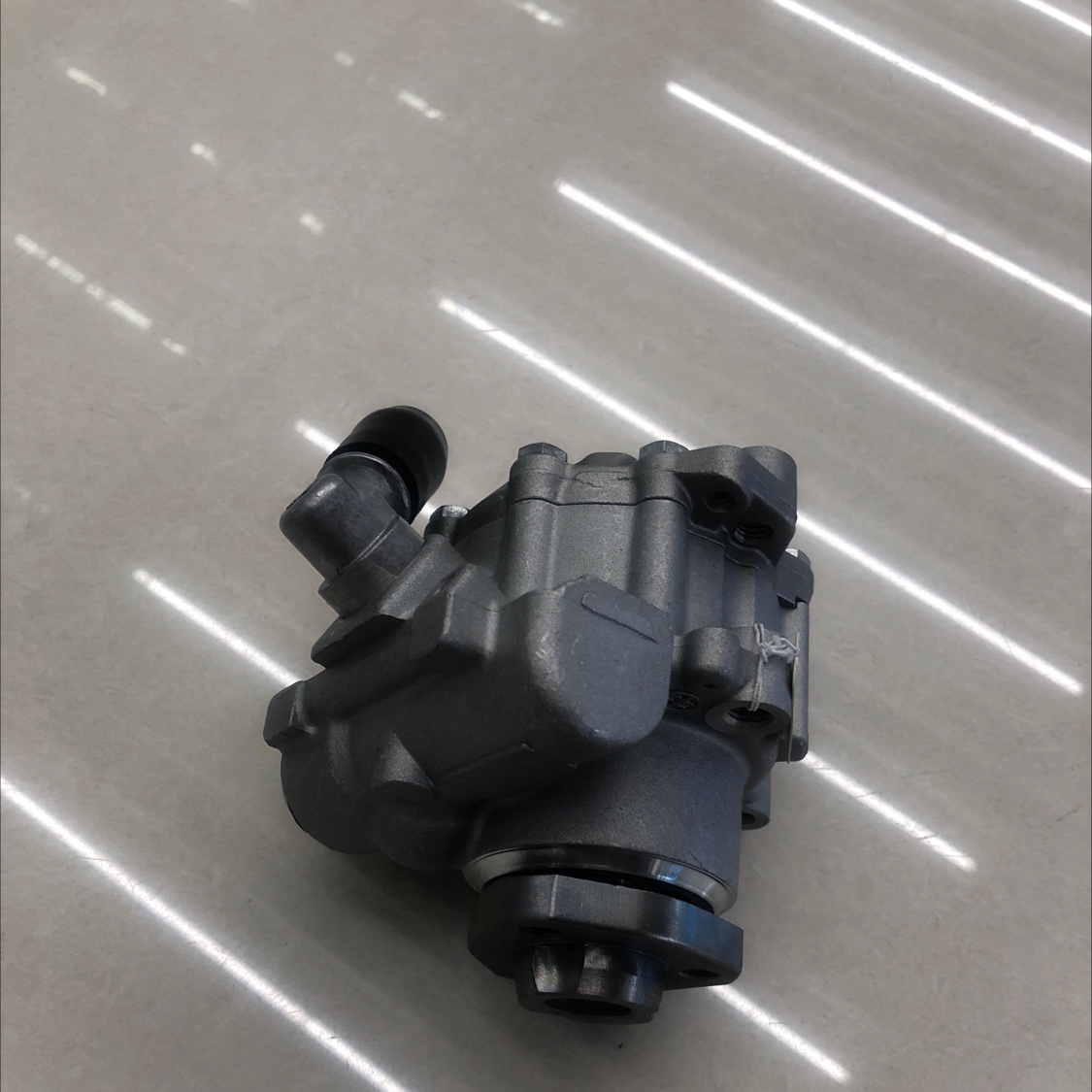 助力器、助力泵实物图