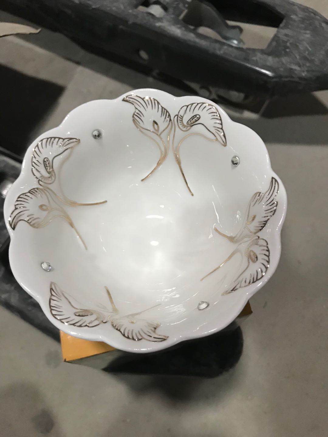 Ceramic bowl details Picture