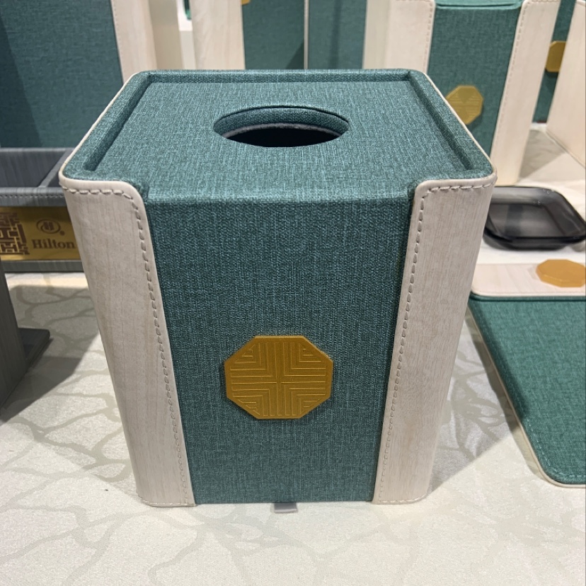 纸巾盒皮具    厂家直销  可定制  多色可选