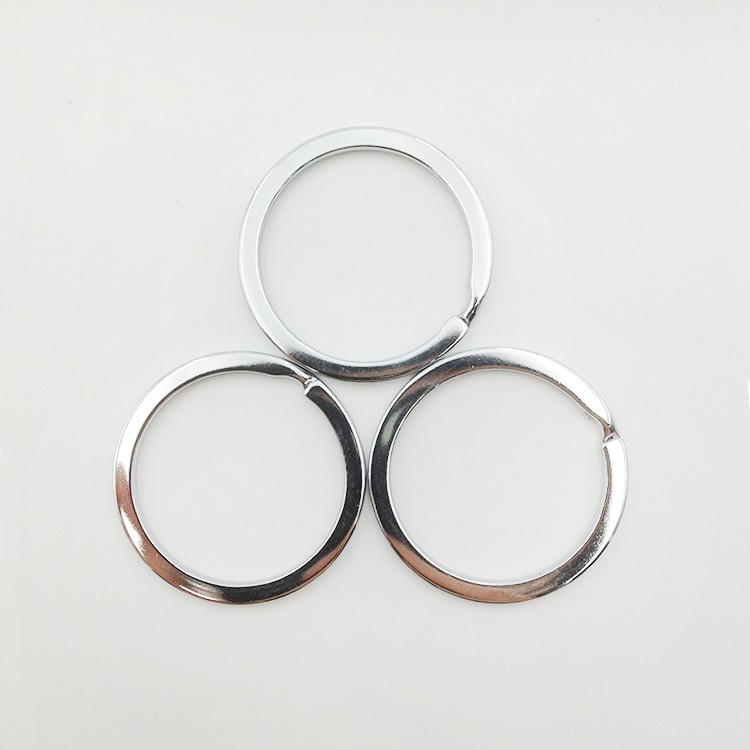 Long-term stock supply of various keychains, keyrings, keychains, 2-yuan store supply per bucket detail image 3
