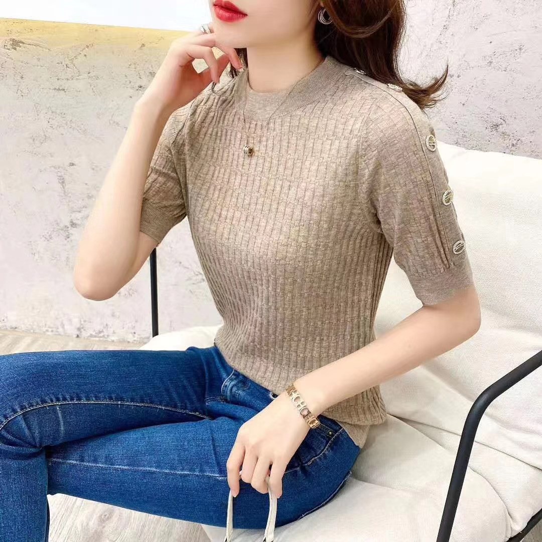 Mid-Sleeve Sweater