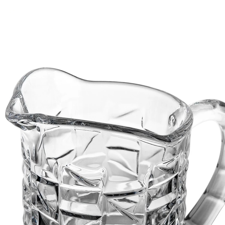 A 7-piece transparent milk coffee water bottle set Application Scenario