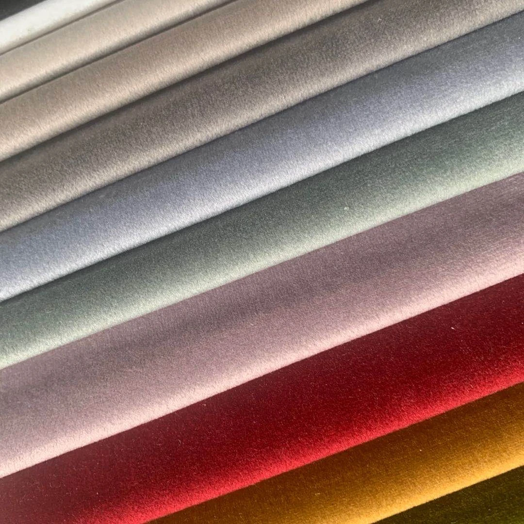 Factory direct sales of polyester fabric sofas, cushions, clothing, cotton-padded clothes, curtains, multi-color warp knitted velvet, bags, stationery and materials detail image 8