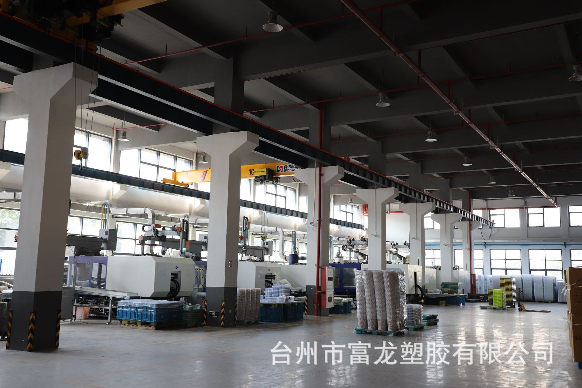 household items BPA Free 1.3L Airtight Square Food Grade Plastic Container for Storage Specification drawing