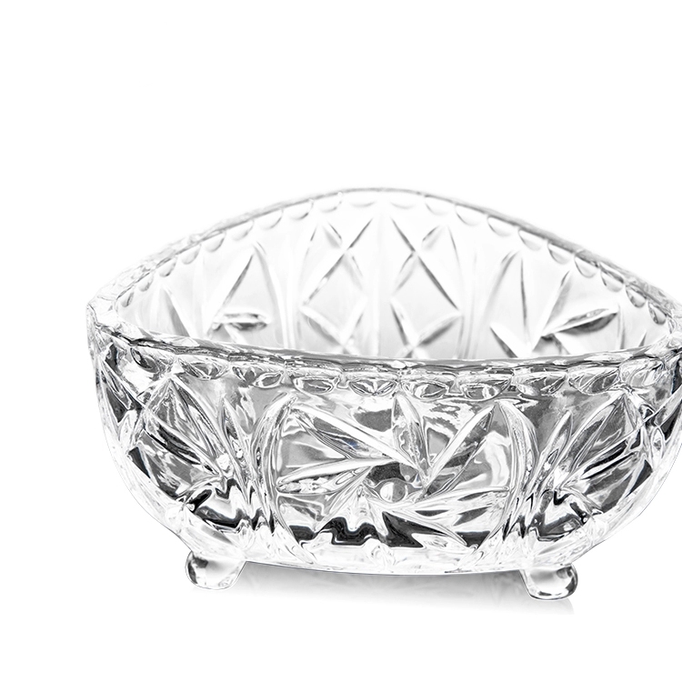 Glass salad bowls, fruit plates, desserts and snacks with foot patterns Application Scenario