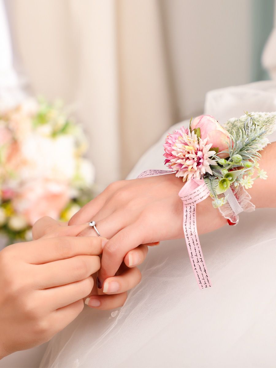 新款白色仿真婚庆新娘手腕花 婚礼用品结婚韩式伴娘姐妹手腕花环细节图