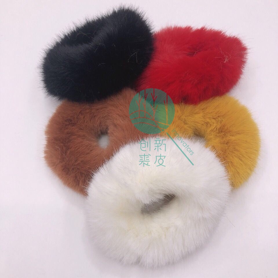 Portable transparent bag of flower hair accessory, fashionable and simple style. Hair accessory, headwear accessory, acrylic transparent flower, transparent bag clip detail image 3