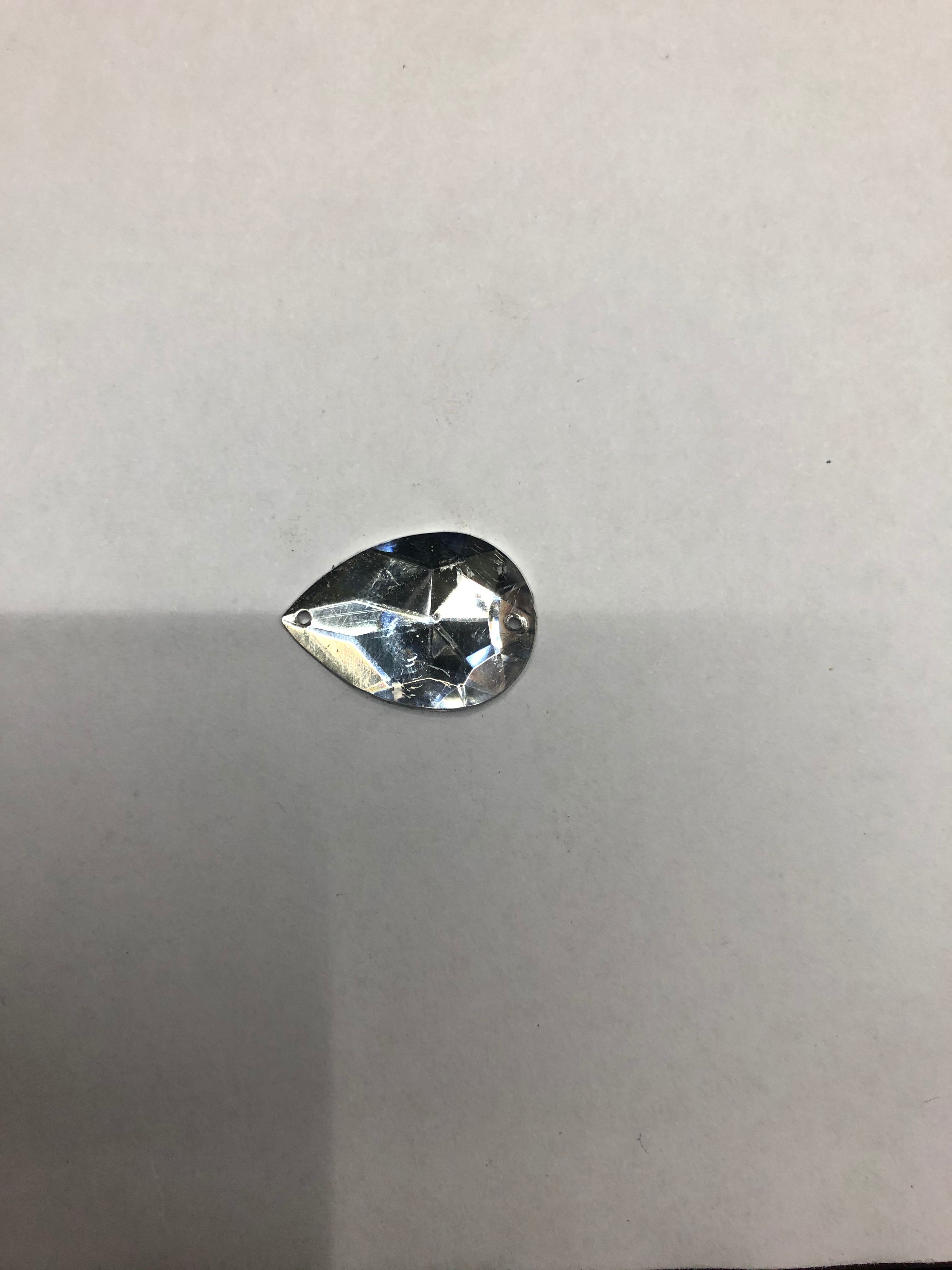 18X25 water drop double hole full figure