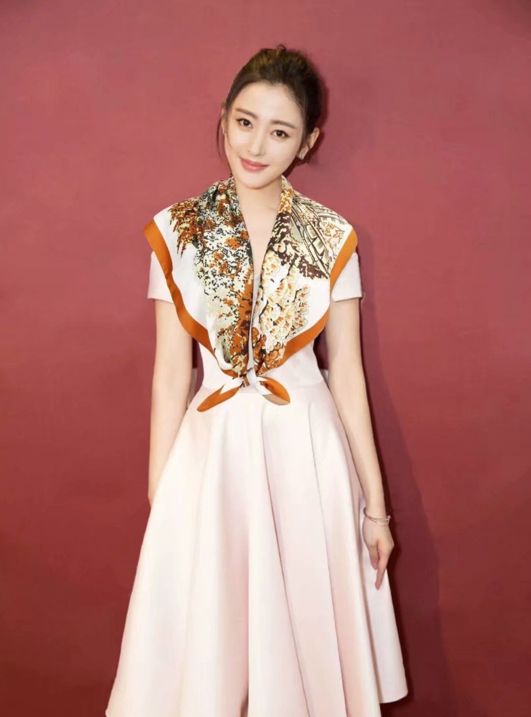 Jane Eyre Siyuan 90 Square Scarf Korean Version, fashionable and versatile, Spring and autumn imitation silk printed silk scarf, professional square scarf, scarf, e-commerce gift details Picture