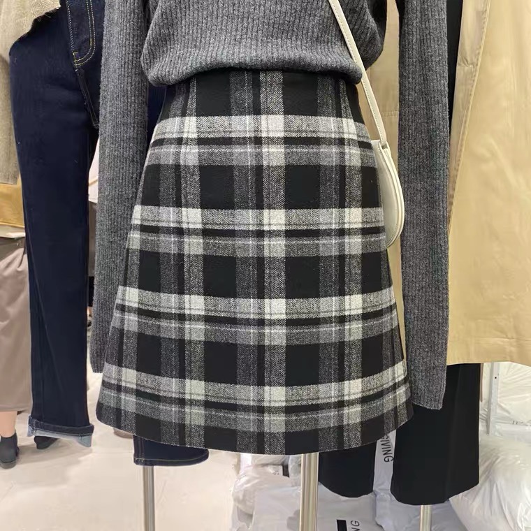 韩版格子短裙