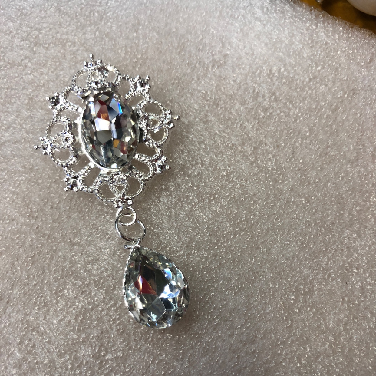 玻璃挂坠胸针详情图2