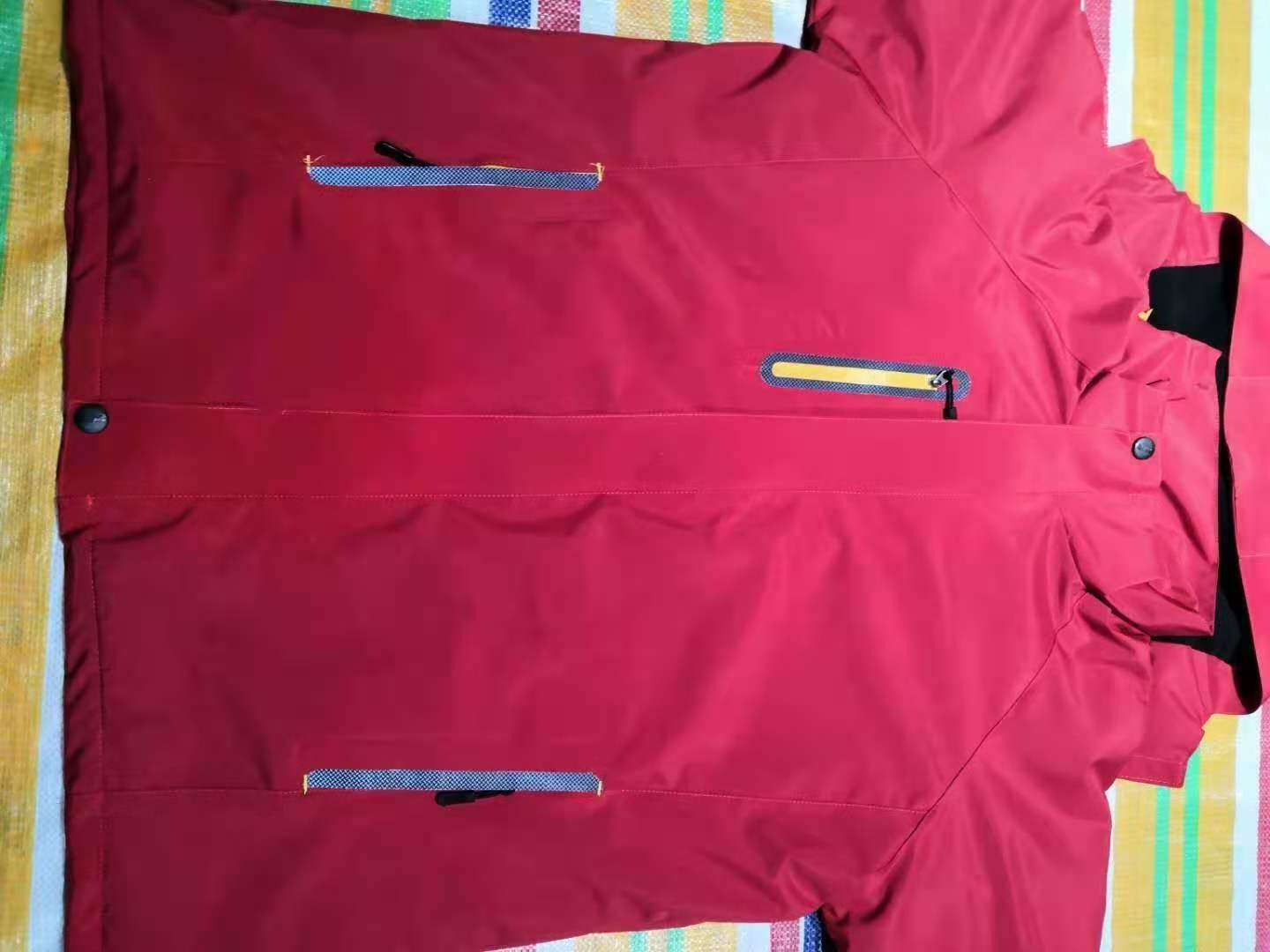 Hardshell Jacket Cf002 Application Scenario