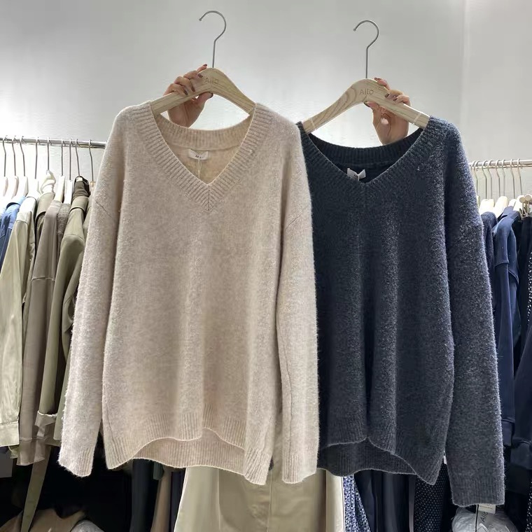 韩版V领兔毛毛衣