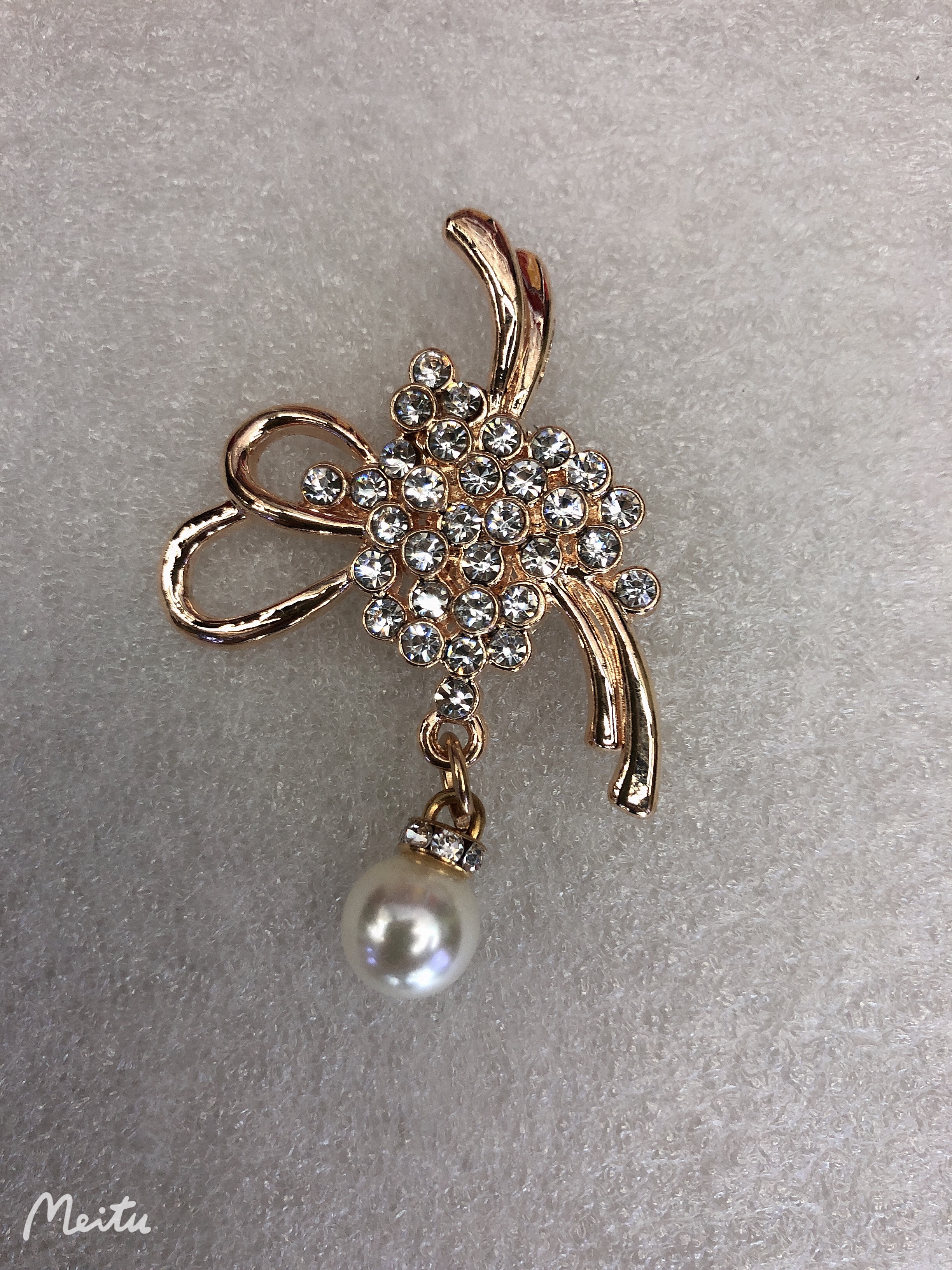 喜庆中国结胸针详情图2