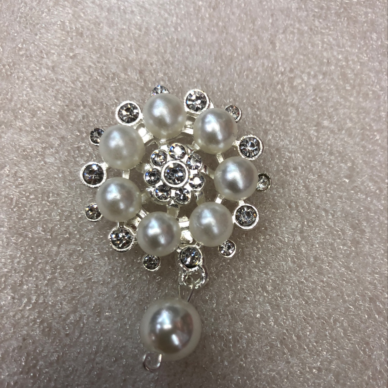爆款圆形珍珠胸针详情图2