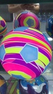 9寸莹光球，10个一包，一件500个，花型混装，体积0.08