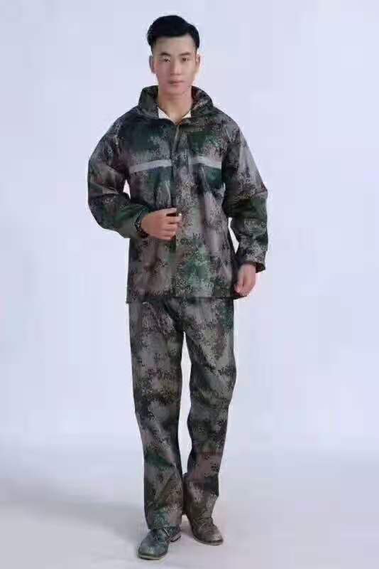 Godsend Camouflage Raincoat Suit
