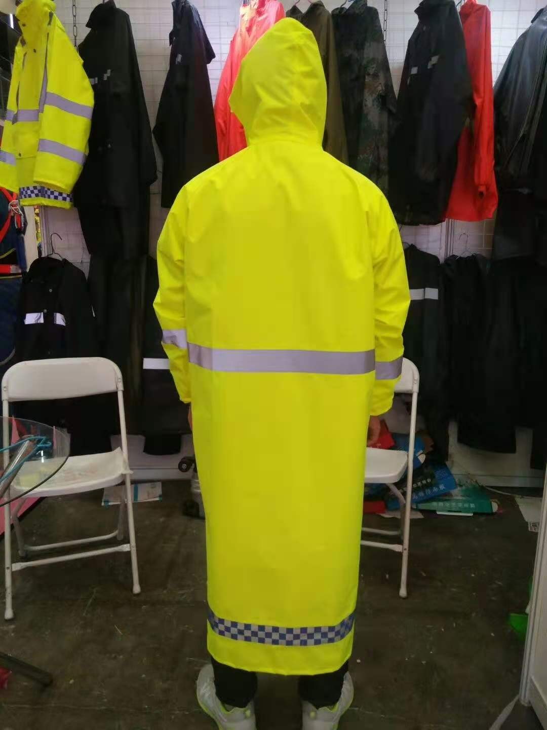 Golden Yellow High-Gloss Strip Long Coat details Picture