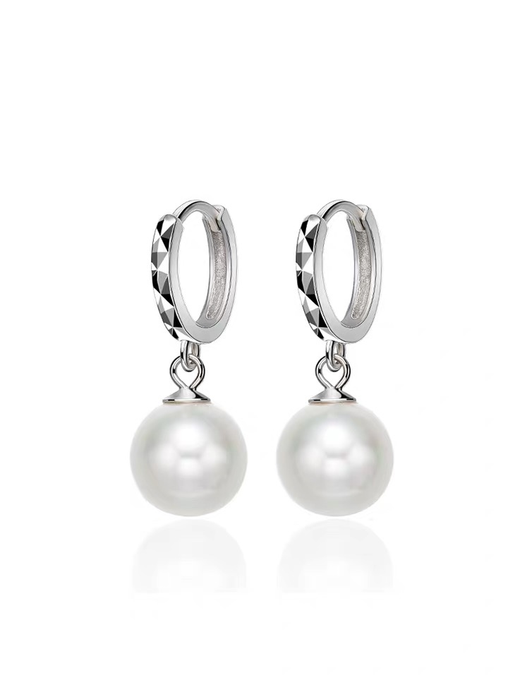 White K pearl