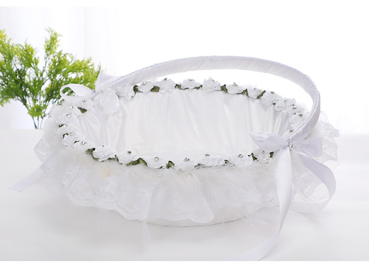 Wholesale of new Western-style small flower baskets, various creative small hand-held flower-scattering flower baskets, flower boy flower baskets, and wedding supplies detail image 15