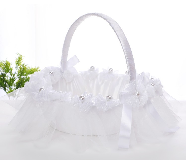 Factory direct sales of wedding flower baskets, flower boys scattering flowers, small flower baskets, bridesmaids' hand-held woven flower baskets, wholesale of wedding supplies detail image 3