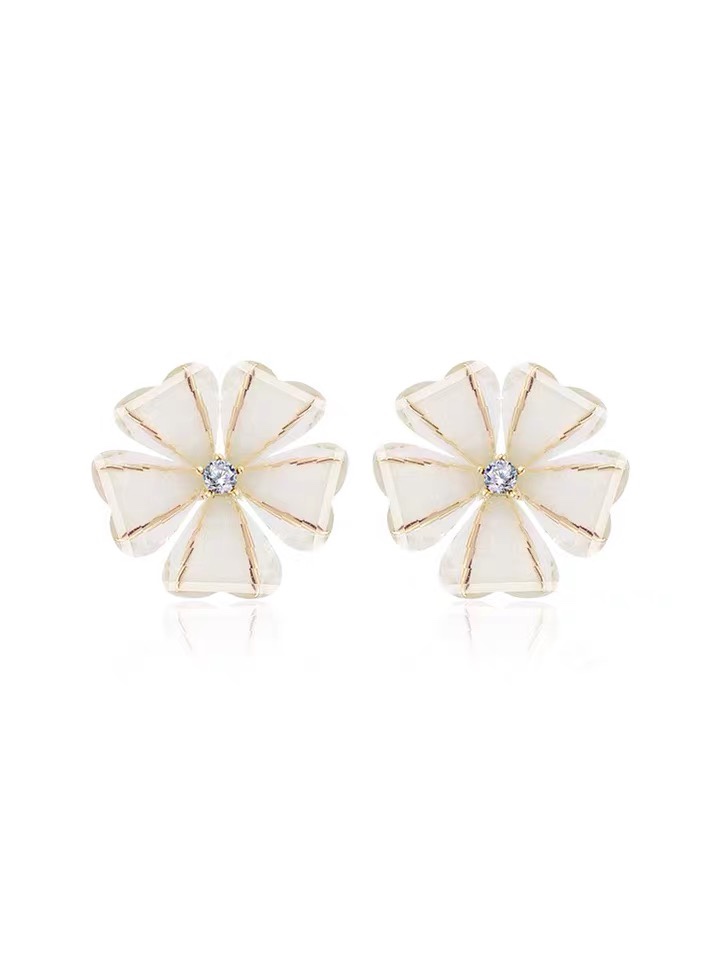 Starfish resin earrings