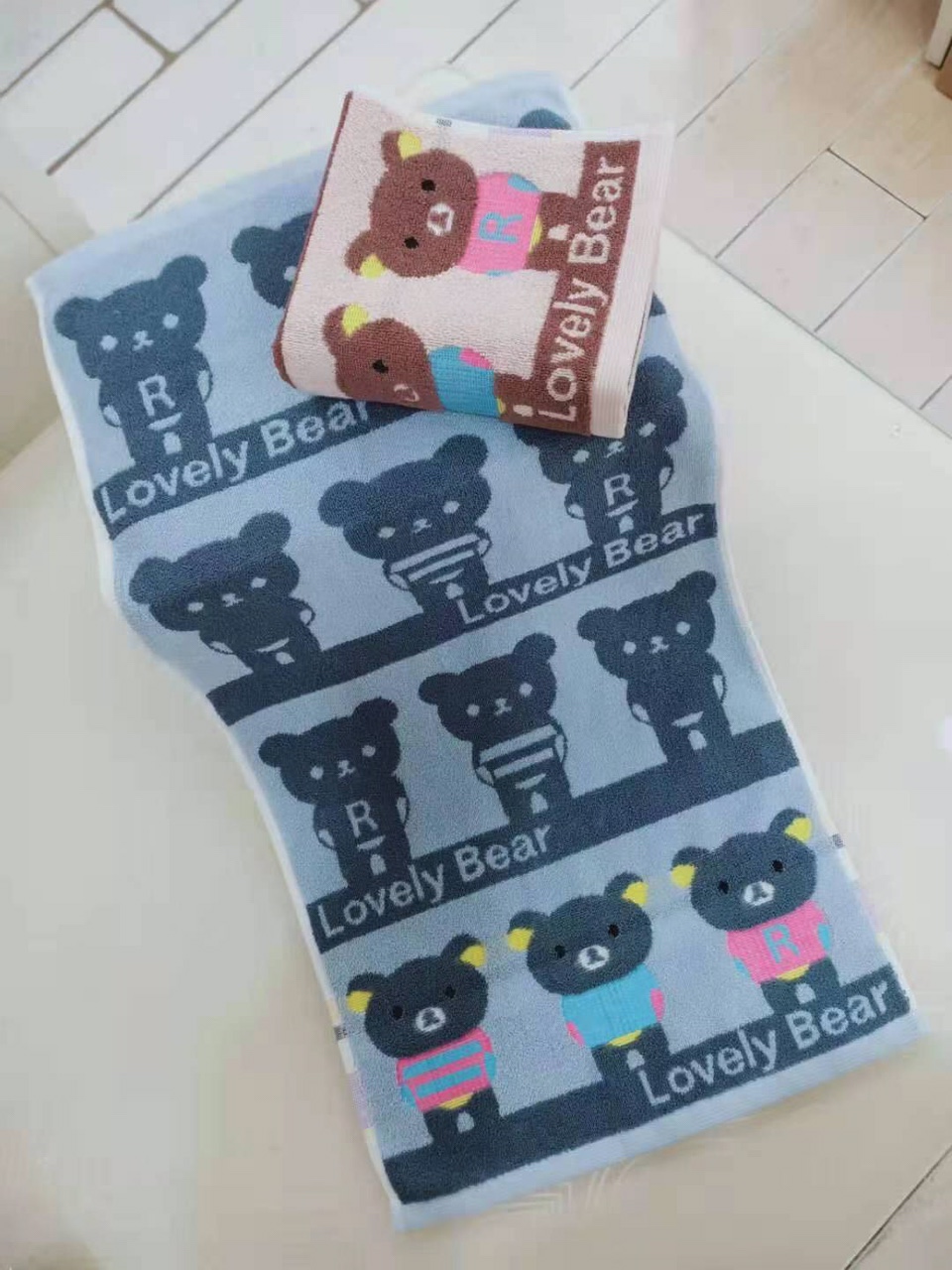 Three little bear jacquard towels