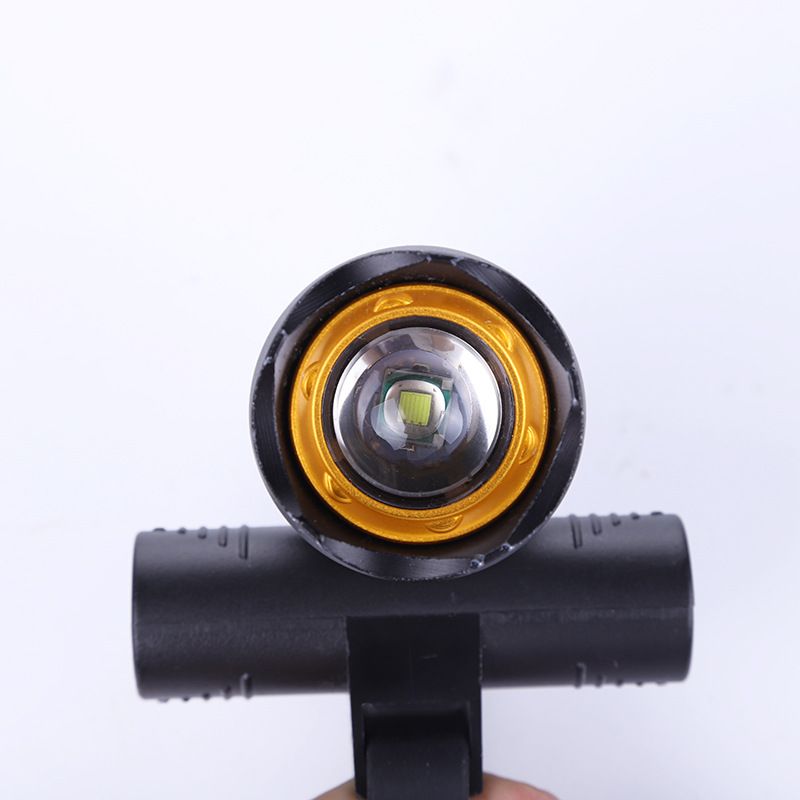 Wholesale of LED waterproof headlights for mountain bikes in stock. Factory direct sales of USB charging night riding warning lights
