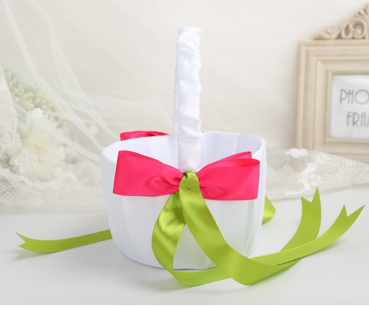 New European and American small flower baskets for wedding, flower girls scattering flowers, white hand-held small flower baskets, wedding supplies wholesale detail image 11