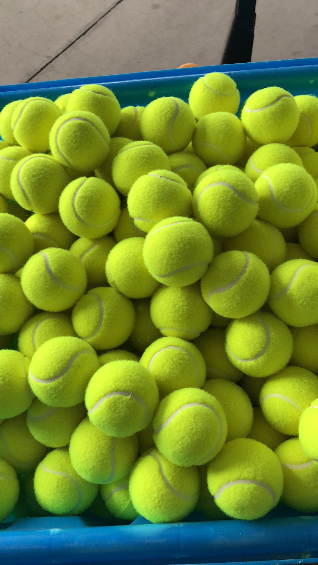 网球厂家批发1.4米高弹力网球高档耐打训练比赛网球可定制LOGO详情图2