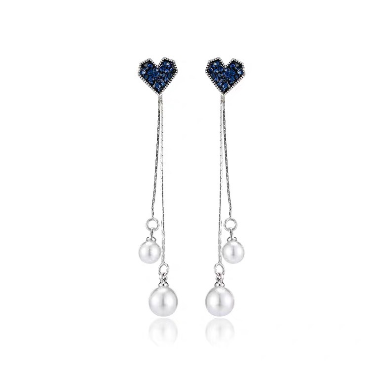 Internet-famous best-selling earrings
