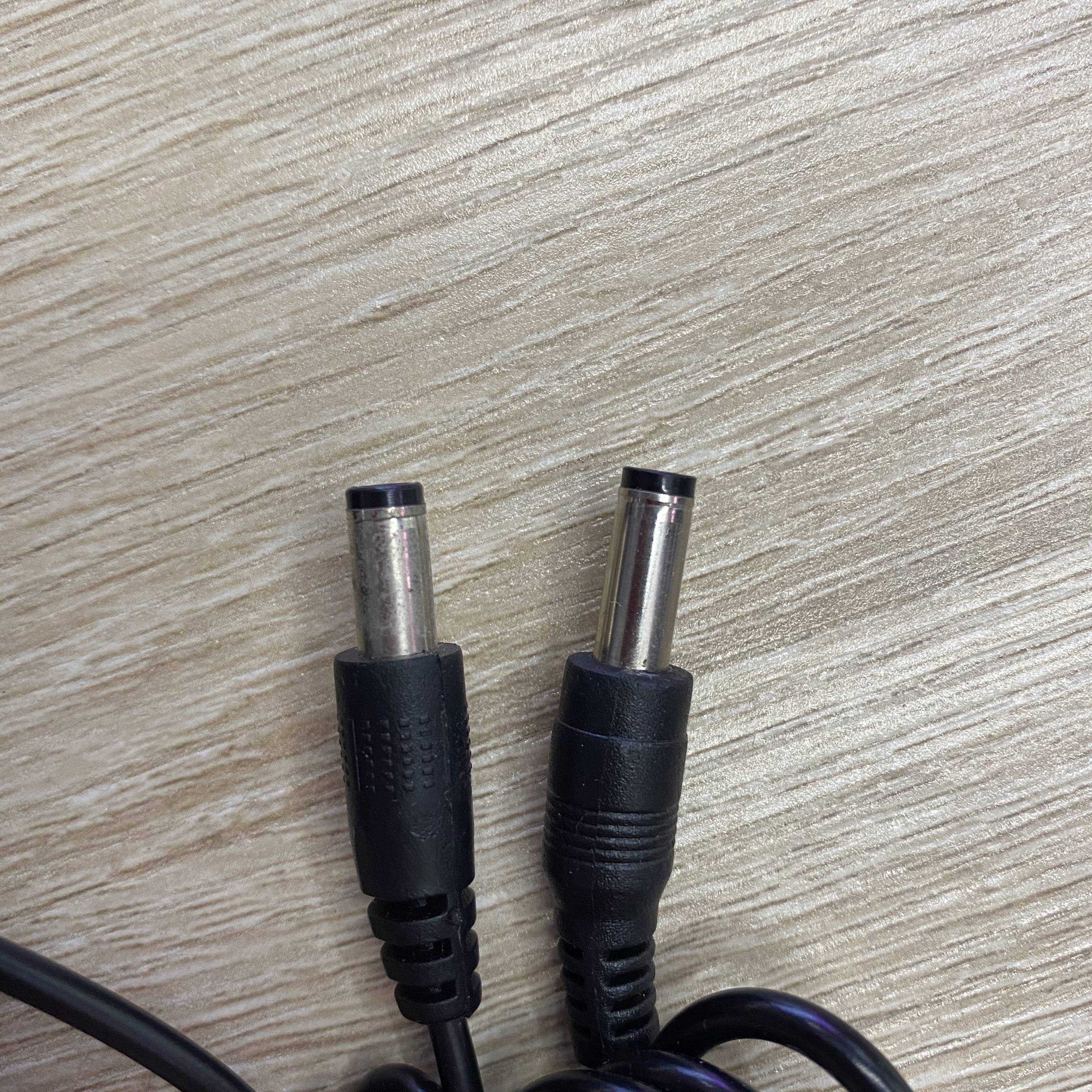 欧规美规3V2a 3v1a 9v1a适配器变压器插头单DC5.5可定制双头DC白底实物图