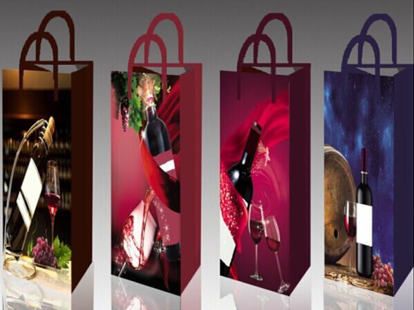 酒袋红酒包装图