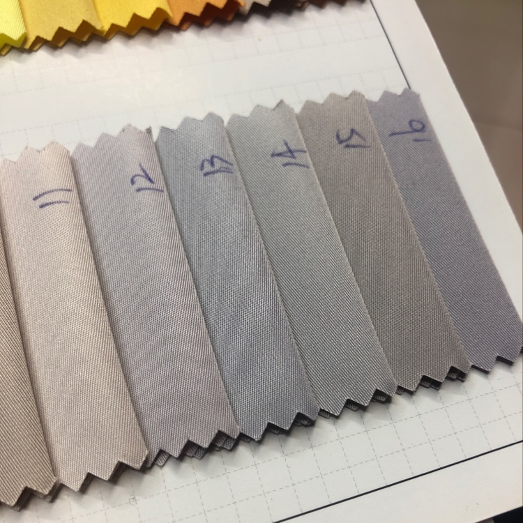 化纤细斜纹面料多色批发100米起