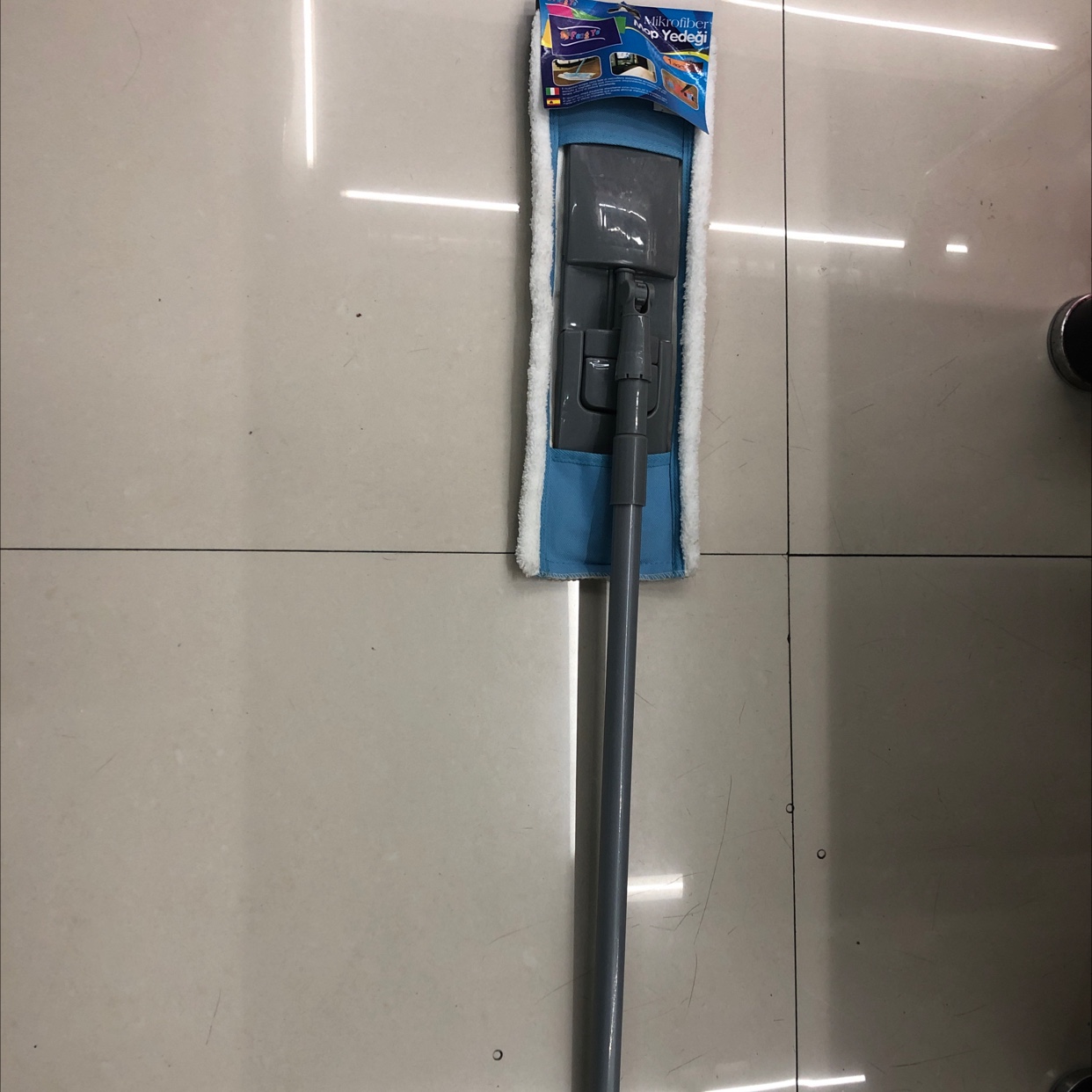 Coral Velvet Mop White details Picture