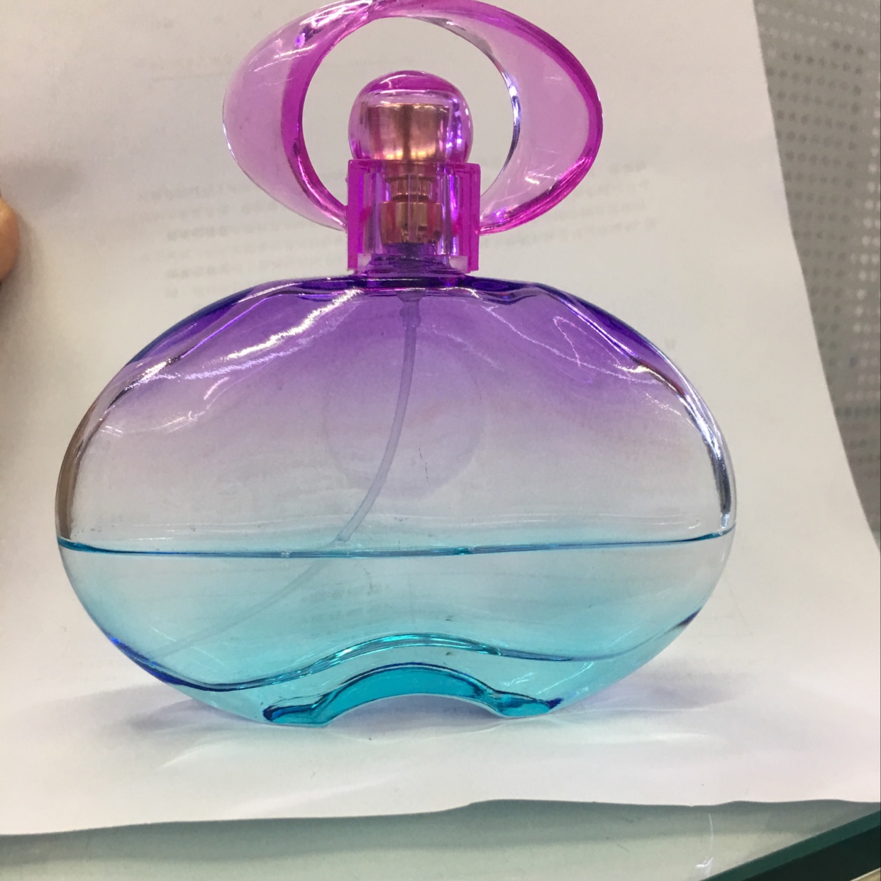 100ml 双色彩虹瓶细节图