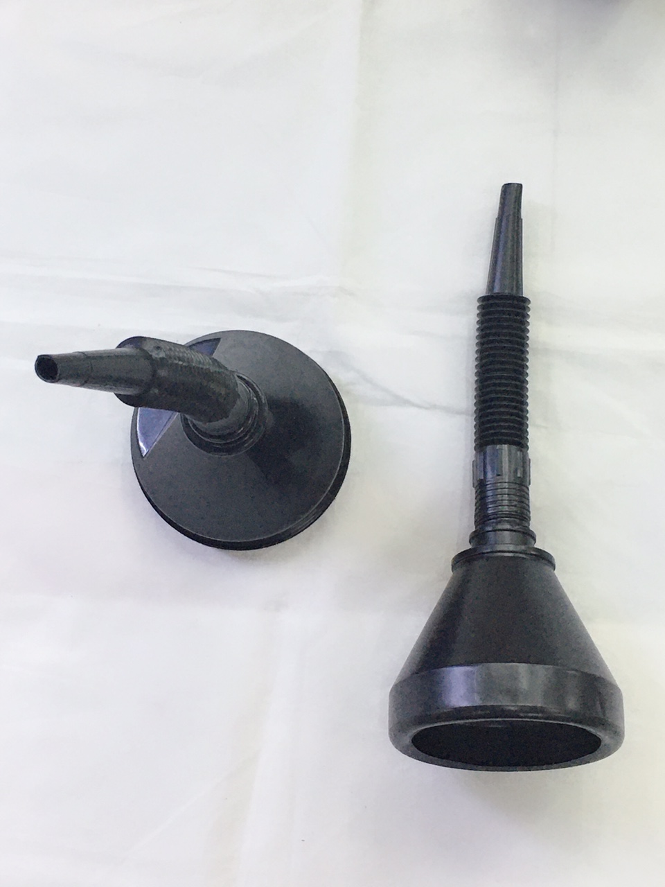 Black 135 blow-molded funnel