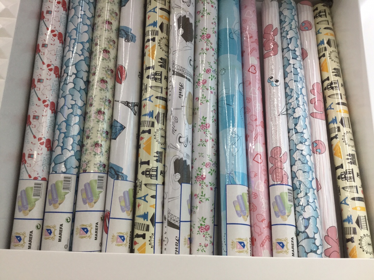 Plain wall stickers