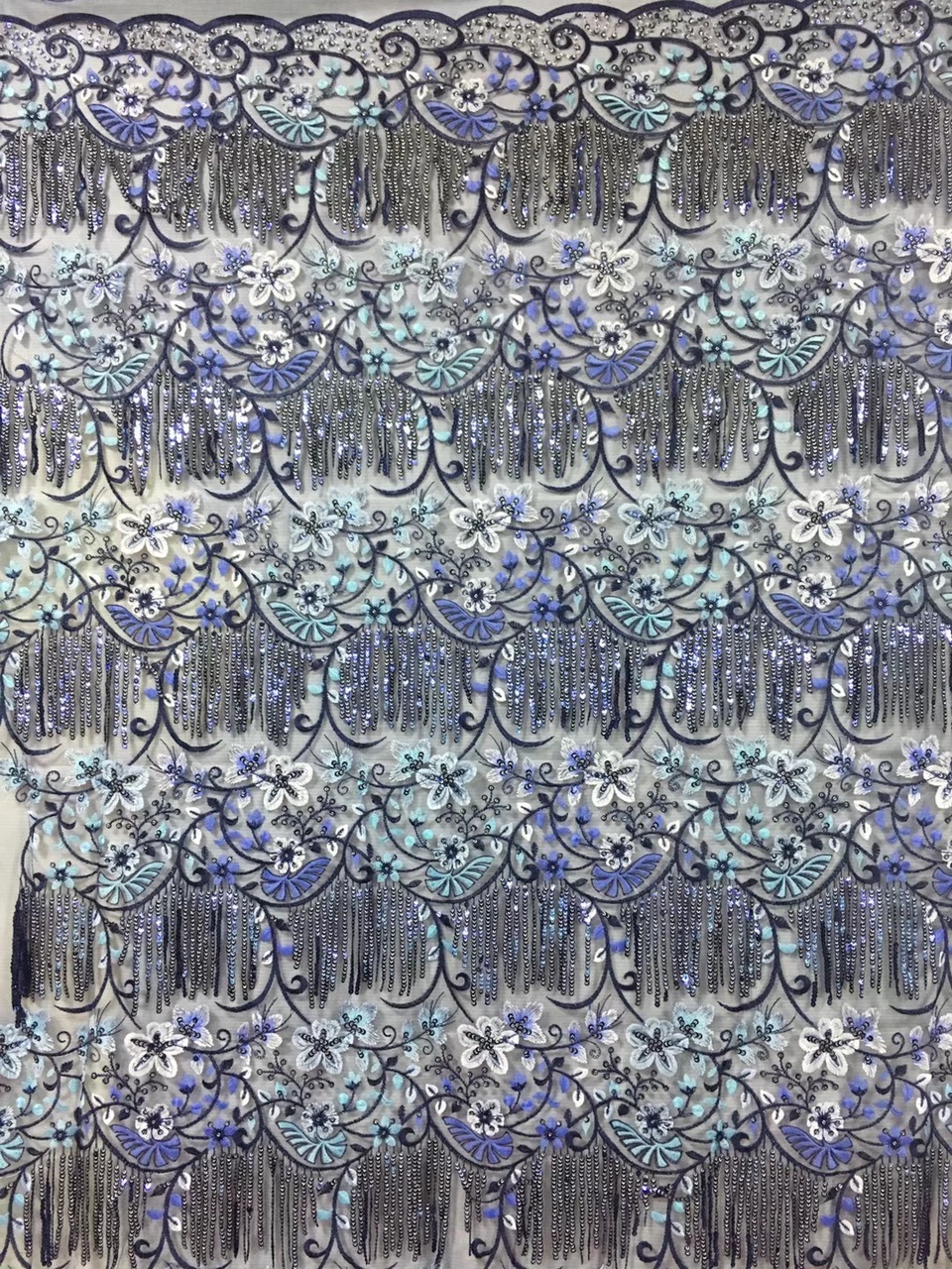 亮片刺绣婚纱面料柔软