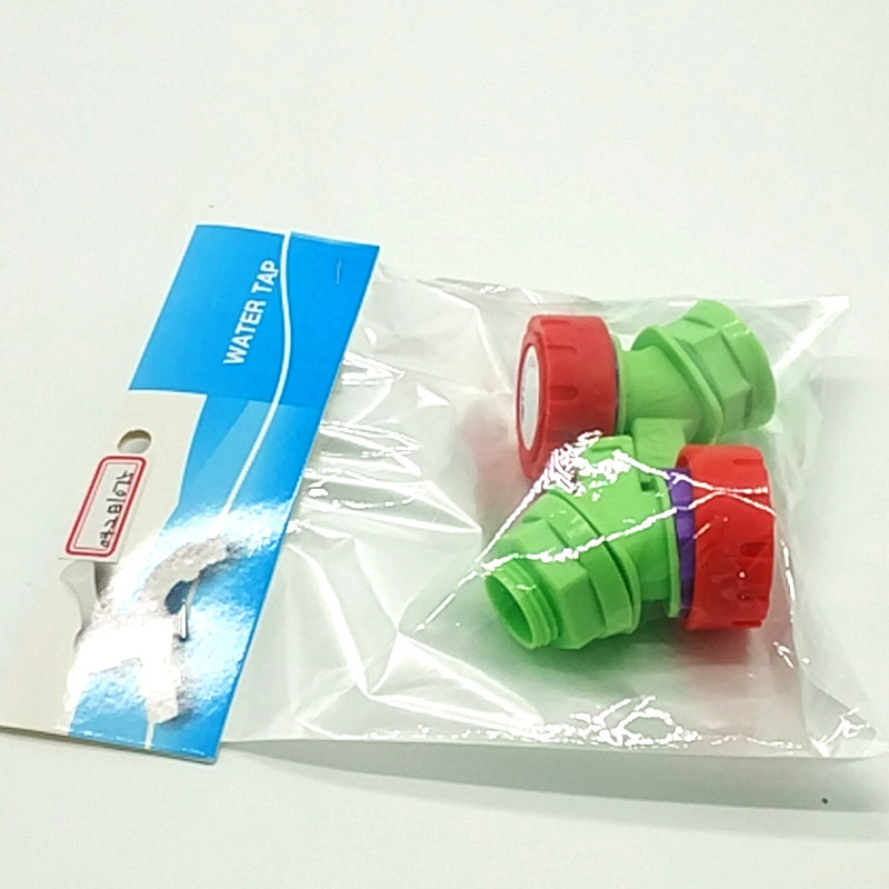  袋装吊卡塑料水龙头2个装 旋转水嘴细节图