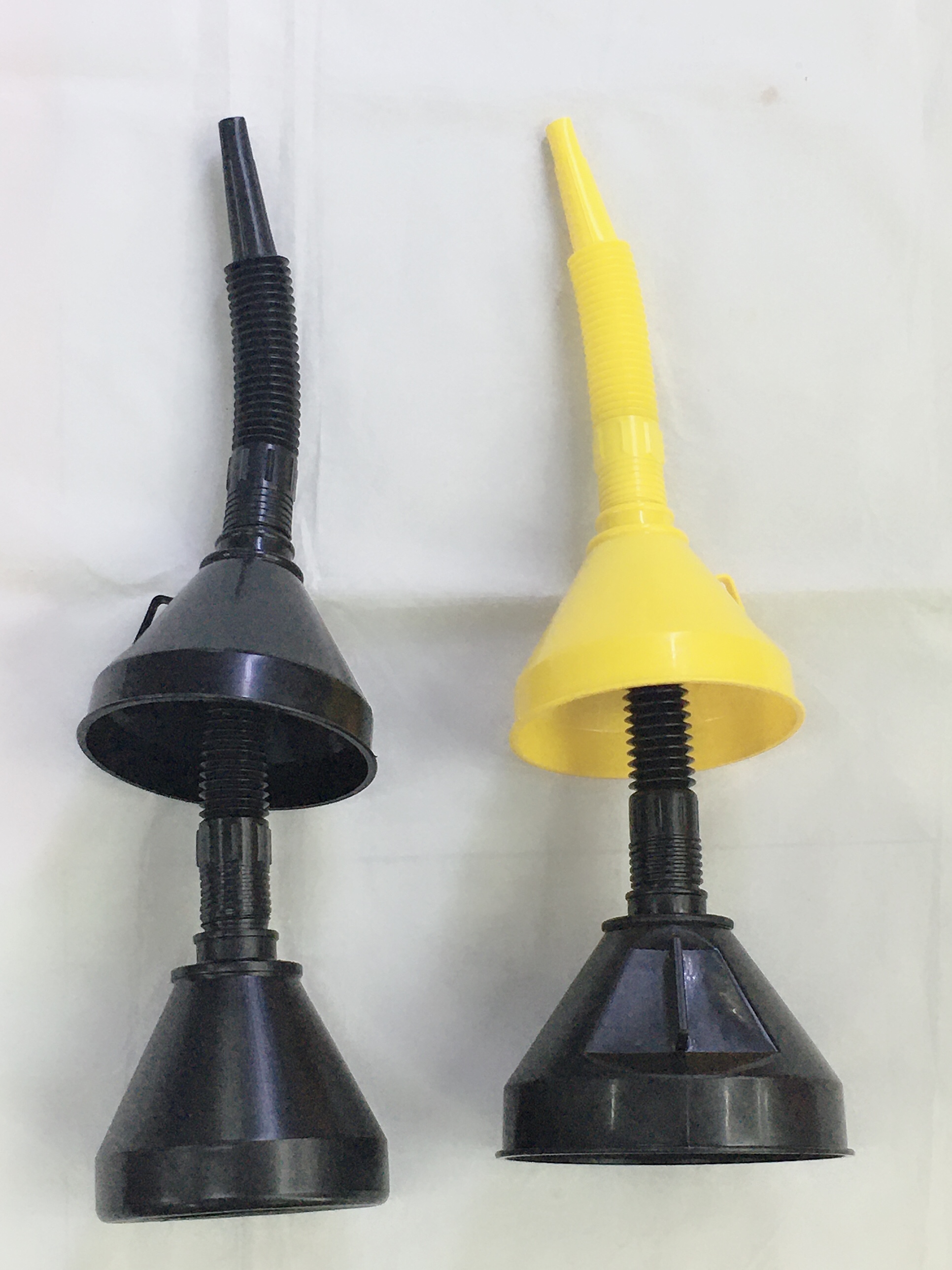 Black 135 blow-molded funnel undefined