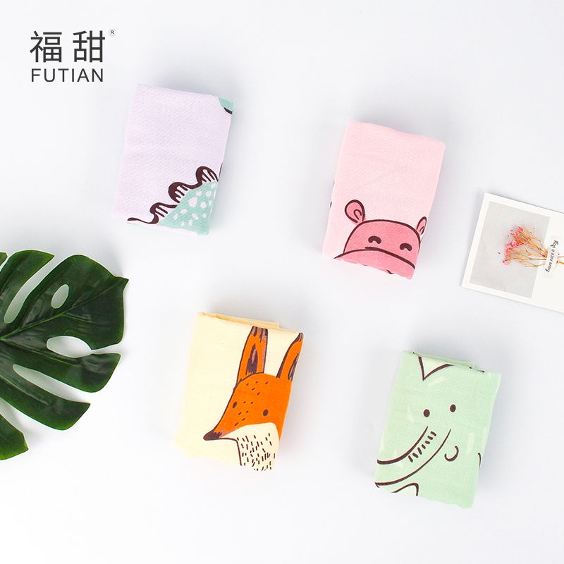 Yiwu Quality Products - Futian - Cartoon Printed Gauze Children's Towels, Cute animal facial towels, Soft and skin-friendly small towels for boys and girls Application Scenario