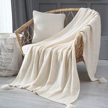 北欧流苏针织球毯毛线毯办公室空调午休毯披肩盖毯沙发休闲毯毛毯款3