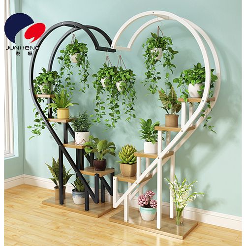 Home flower stand, flowerpot stand, balcony decoration shelf, living room simple floor-standing heart-shaped shelf A626 Application Scenario