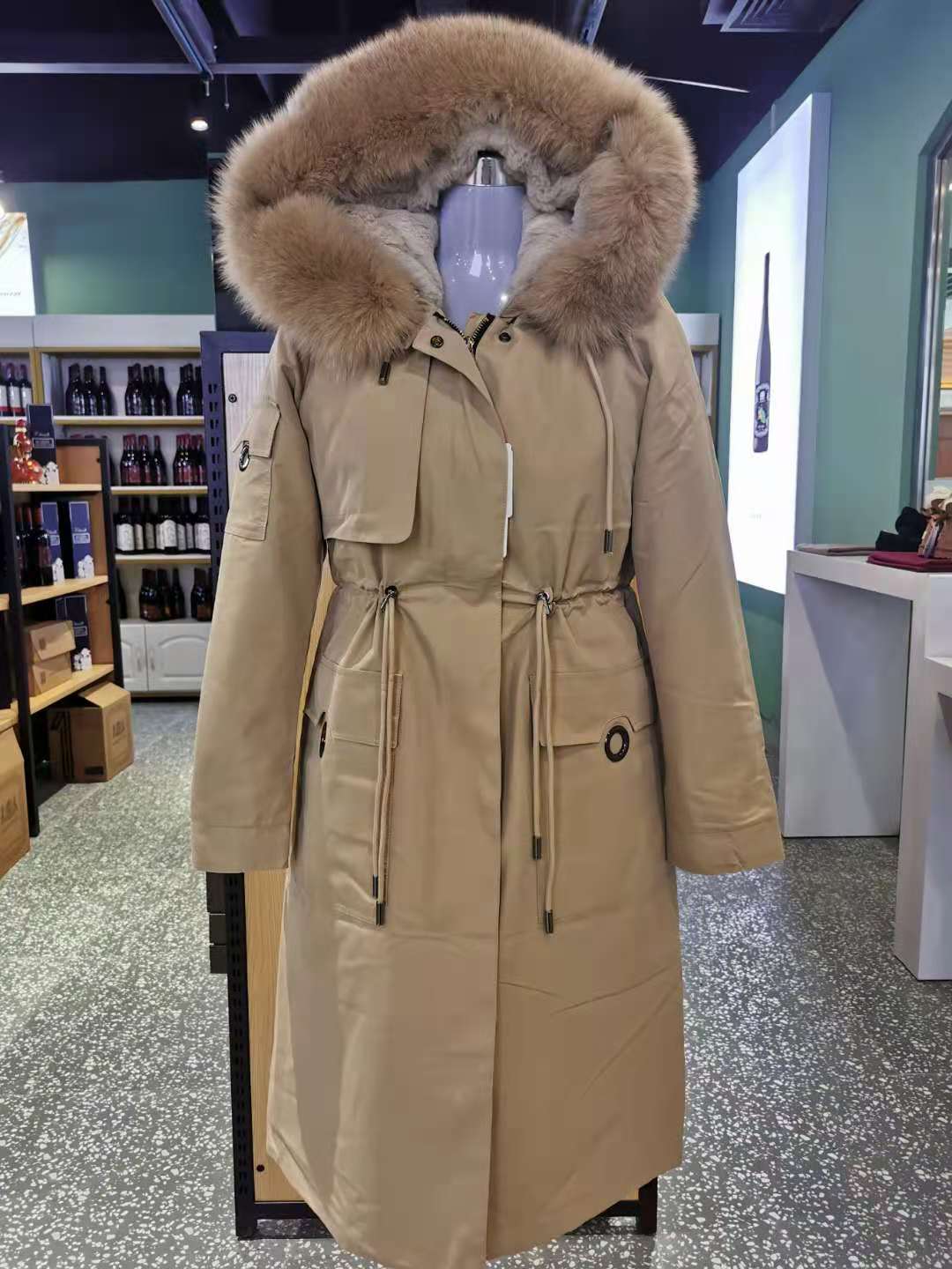 澳大利亚路易阿玛瑞冬季派克服冬款狐狸大毛领长款派克服