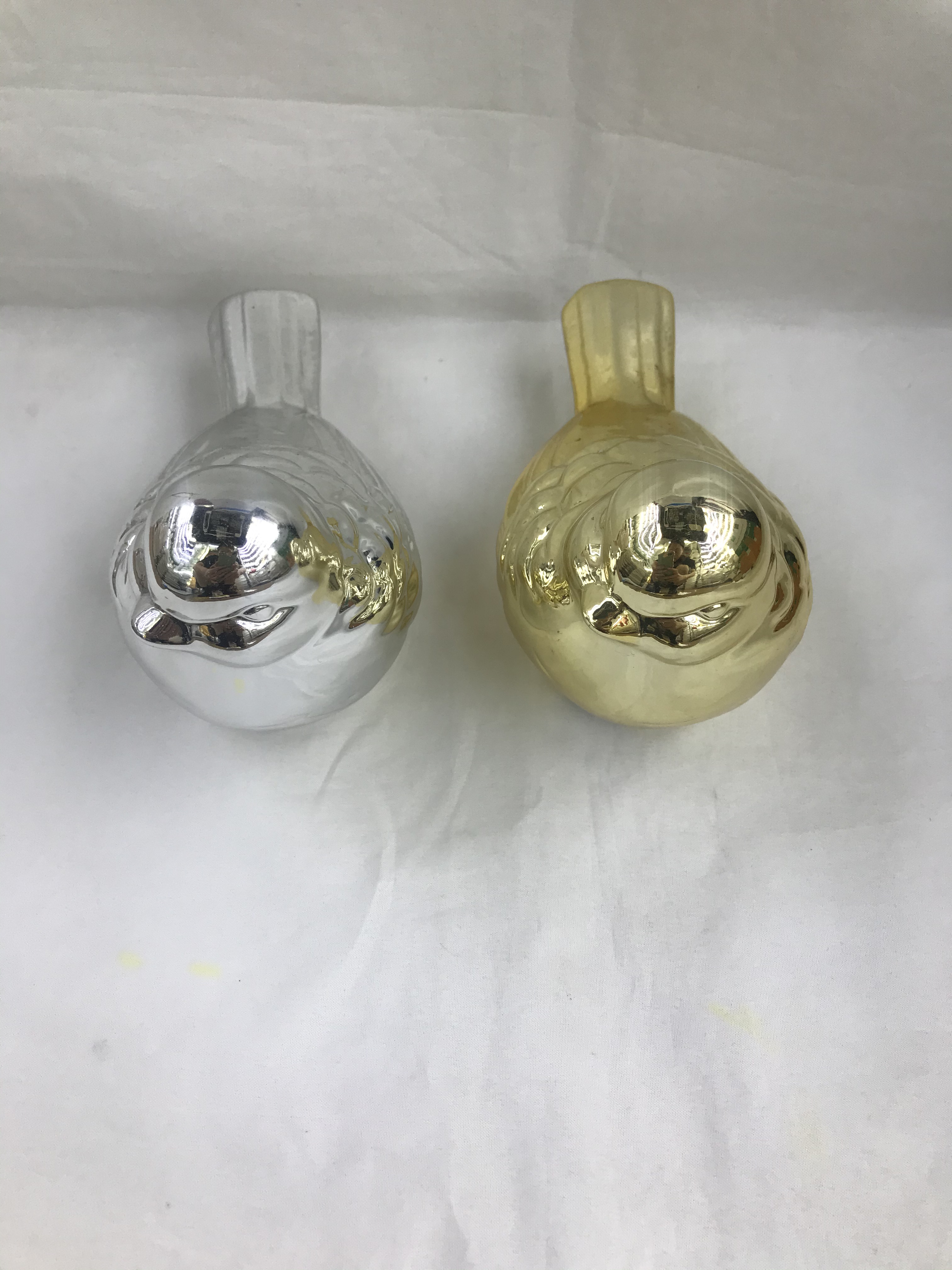 Cute little flower vase with ceramic glaze detail image 3