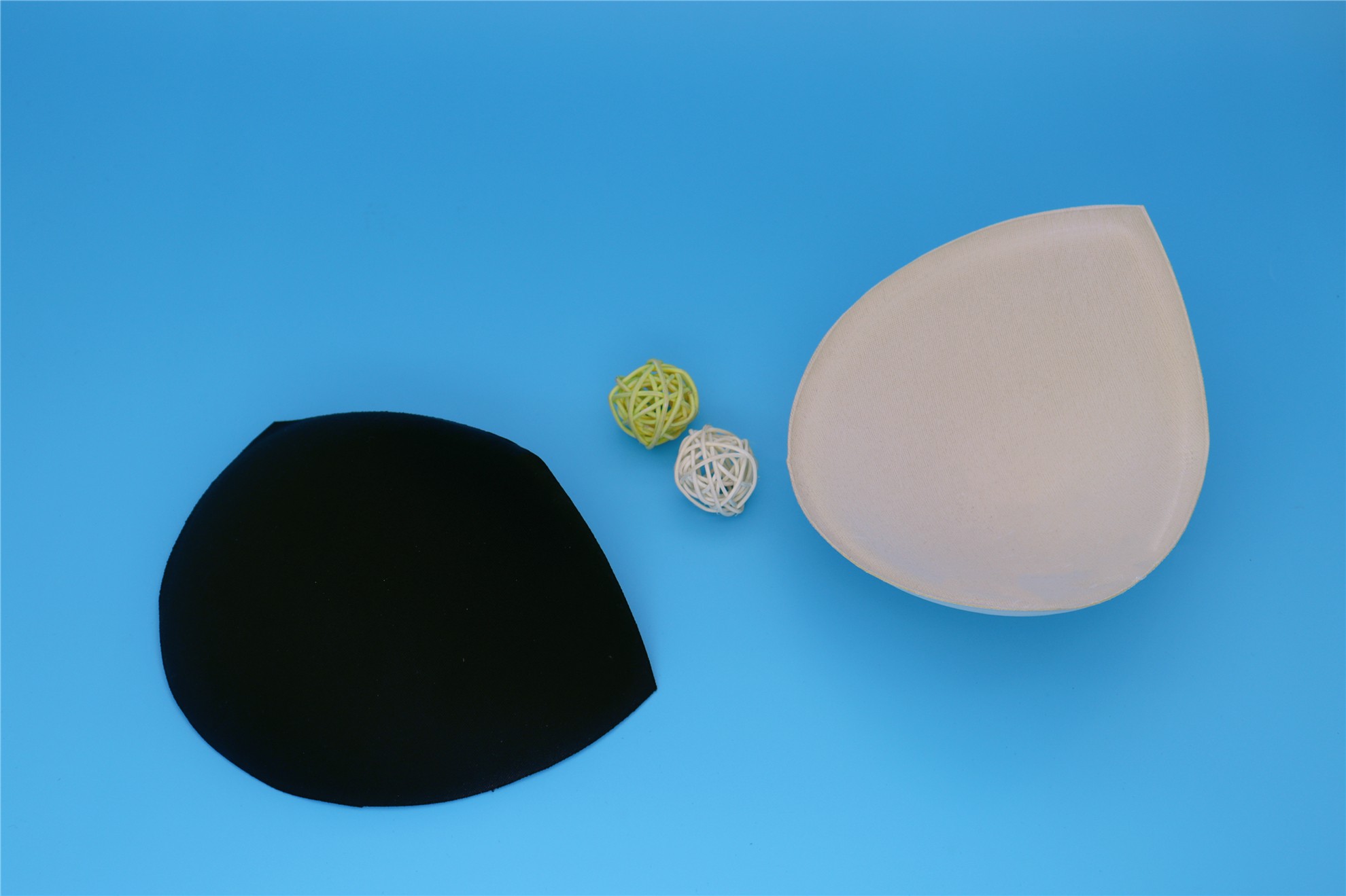 厂家直销高品质舒适服装辅料LUCK38罩杯详情图5