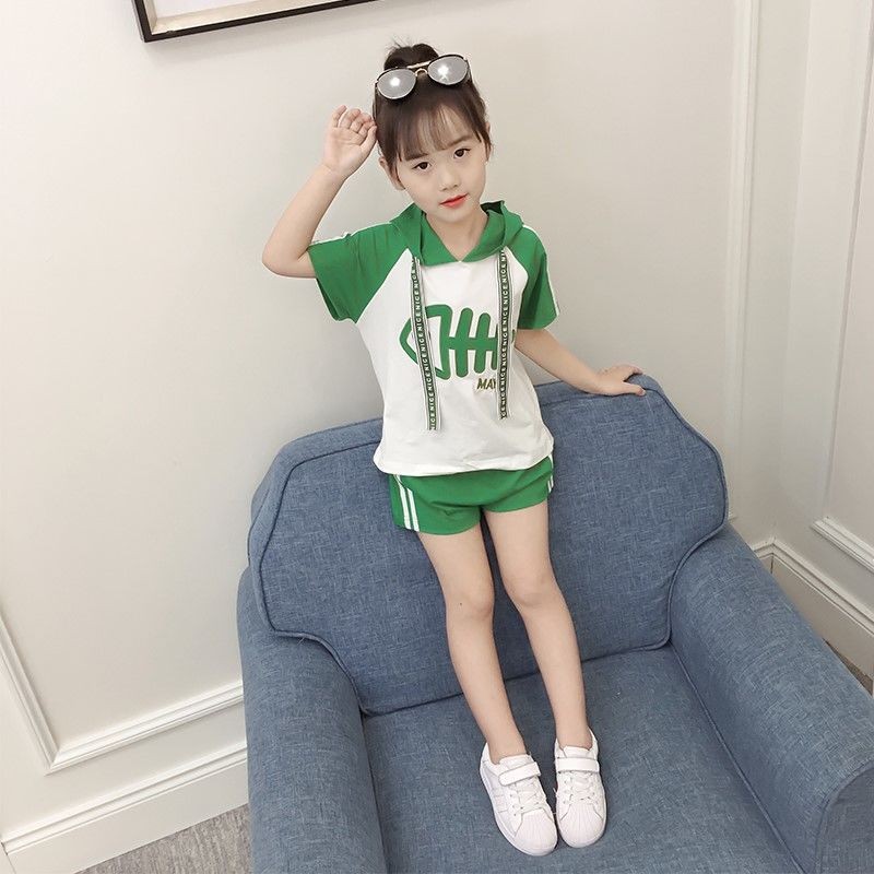 Pure cotton summer clothing for girls, fashionable two-piece set for middle and large children, stylish short-sleeved pants, sportswear, summer Korean-style set detail image 2