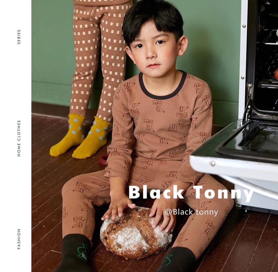 •‿• Blacktonny小黑托昵️🆕咖🐶